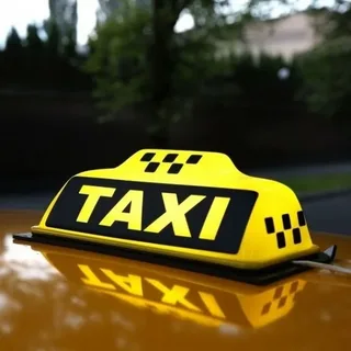 Taxi Saint-Lambert to the airport 11 Hello South Shore Taxi